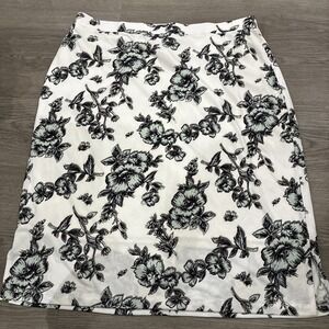Black & White Kasper Floral Flower Lined Knee Length Skirt | Plus Size 2X